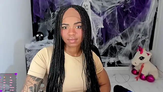 Marce 22 online show from 10/14/25, 04:52