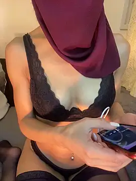 Beautiful arab online show from 01/04/25, 10:55