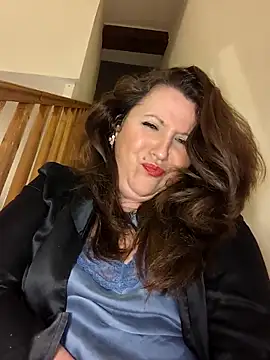 Snapshot of Candy-Desire chatting on 02/03/25, 12:15 Candy-Desire online show from 02/03/25, 12:15