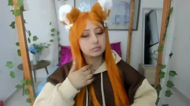 Snapshot of lussyevans24 chatting on 02/14/25, 04:04 lussyevans24 online show from 02/14/25, 04:04