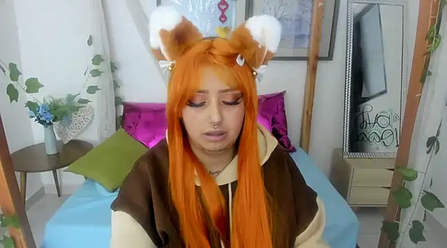 Snapshot of lussyevans24 chatting on 02/14/25, 07:07 lussyevans24 online show from 02/14/25, 07:07