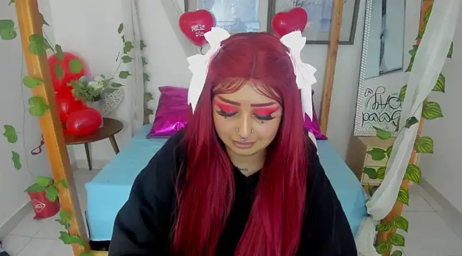 Snapshot of lussyevans24 chatting on 02/16/25, 07:48 lussyevans24 online show from 02/16/25, 07:48