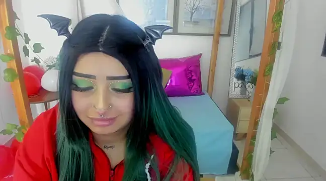 Snapshot of lussyevans24 chatting on 02/19/25, 07:50 lussyevans24 online show from 02/19/25, 07:50