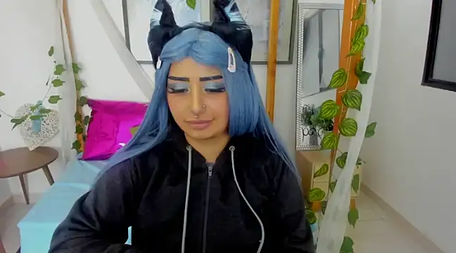 Snapshot of lussyevans24 chatting on 02/22/25, 09:23 lussyevans24 online show from 02/22/25, 09:23