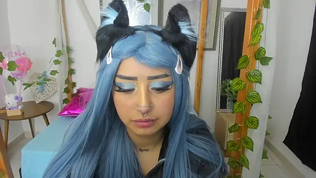 Snapshot of lussyevans24 chatting on 02/23/25, 05:23 lussyevans24 online show from 02/23/25, 05:23