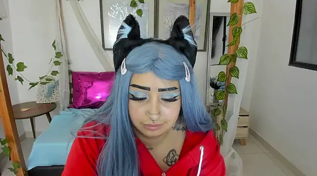 Snapshot of lussyevans24 chatting on 03/01/25, 06:13 lussyevans24 online show from 03/01/25, 06:13