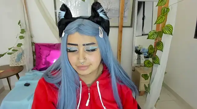 Snapshot of lussyevans24 chatting on 03/01/25, 09:18 lussyevans24 online show from 03/01/25, 09:18