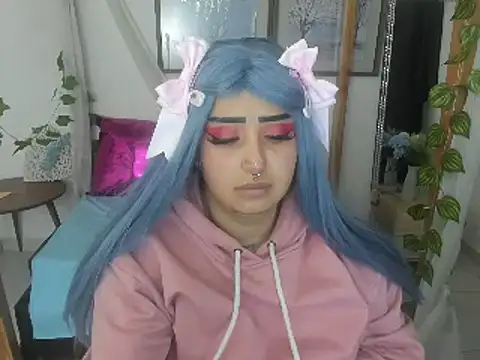 Snapshot of lussyevans24 chatting on 03/04/25, 06:15 lussyevans24 online show from 03/04/25, 06:15