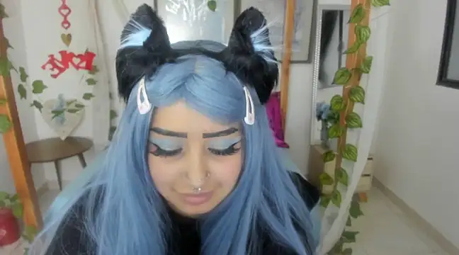 Snapshot of lussyevans24 chatting on 03/10/25, 03:12 lussyevans24 online show from 03/10/25, 03:12