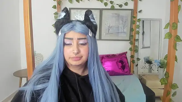 Snapshot of lussyevans24 chatting on 03/17/25, 10:27 lussyevans24 online show from 03/17/25, 10:27