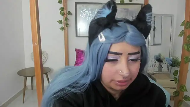 Snapshot of lussyevans24 chatting on 03/18/25, 06:57 lussyevans24 online show from 03/18/25, 06:57