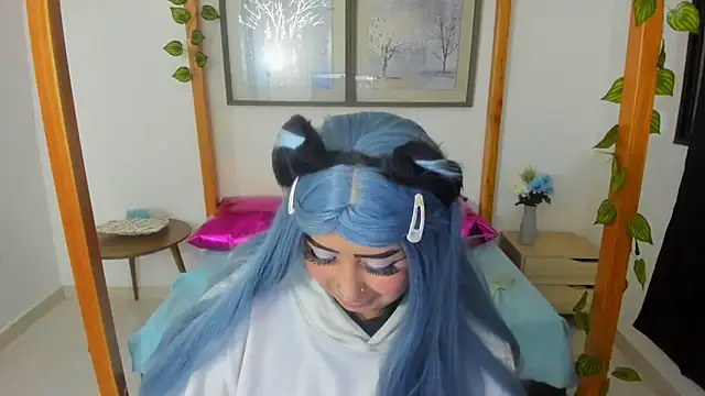 Snapshot of lussyevans24 chatting on 03/22/25, 06:43 lussyevans24 online show from 03/22/25, 06:43