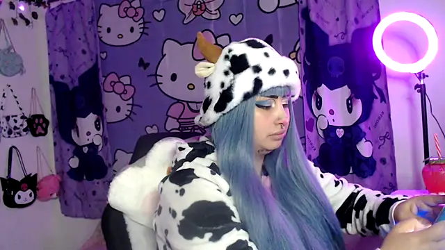 Snapshot of lussyevans24 chatting on 09/27/25, 05:34 lussyevans24 online show from 09/27/25, 05:34