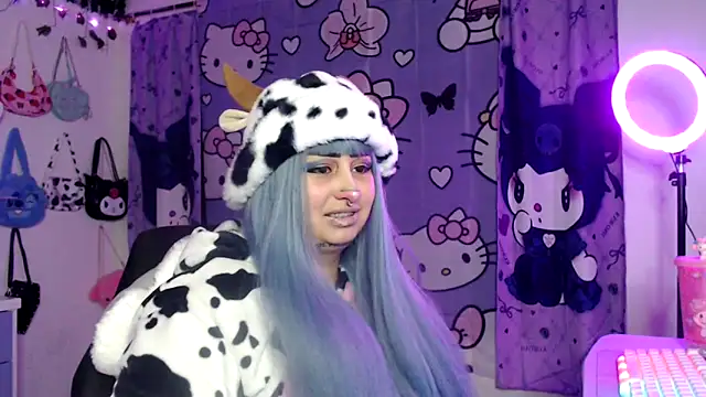 Snapshot of lussyevans24 chatting on 10/09/25, 05:27 lussyevans24 online show from 10/09/25, 05:27