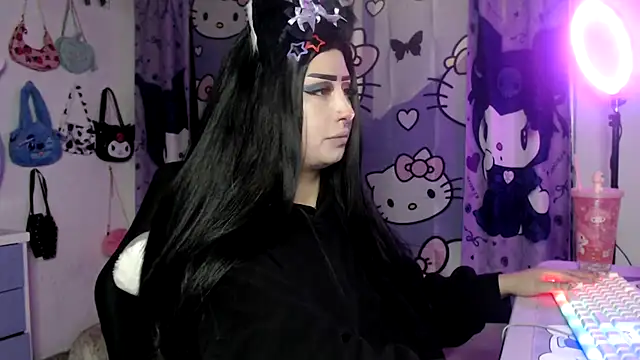 Snapshot of lussyevans24 chatting on 11/09/25, 05:50 lussyevans24 online show from 11/09/25, 05:50