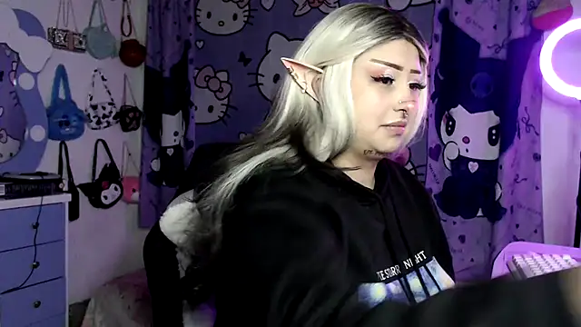 lussyevans24 online show from 01/15/26, 05:56