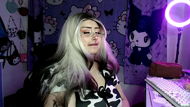 lussyevans24 online show from 03/27/26, 08:26