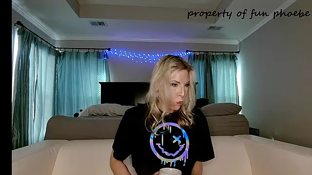 Fun Phoebe online show from 02/03/25, 09:18