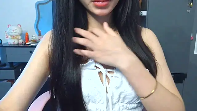 Snapshot of Baby-sexygirl01 chatting on 07/23/26, 07:28 Baby-sexygirl01 online show from 07/23/26, 07:28