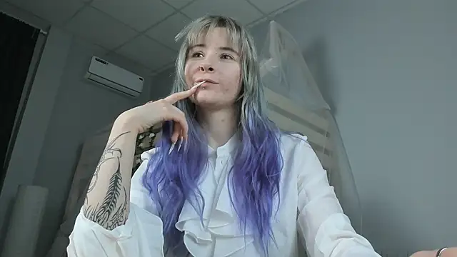 LexiWenford online show from 10/30/25, 02:46