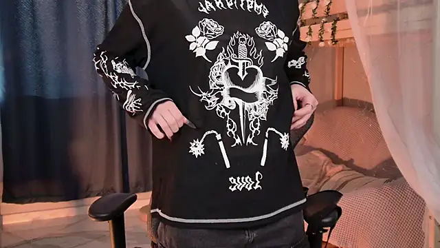 LexiWenford online show from 02/27/26, 05:51