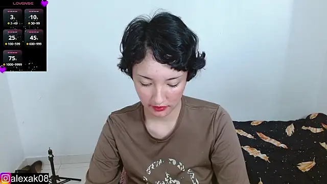 alexaa08 online show from 12/17/24, 01:27