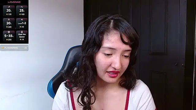 Snapshot of alexaa08 chatting on 07/18/26, 02:10 alexaa08 online show from 07/18/26, 02:10