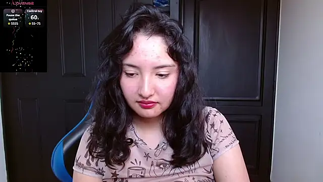Snapshot of alexaa08 chatting on 07/31/26, 04:17 alexaa08 online show from 07/31/26, 04:17