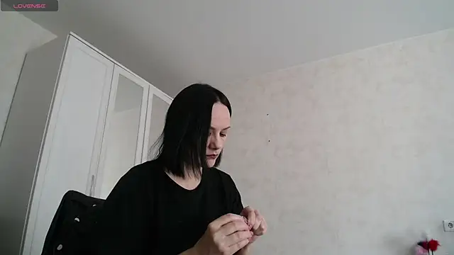 Devil Goddess online show from 09/27/25, 11:48