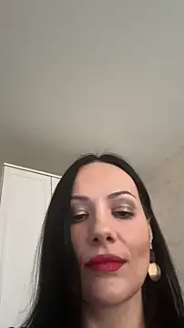 Devil Goddess online show from 10/27/25, 01:04