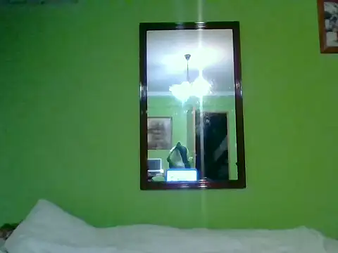 Tiger202441 online show from 12/15/25, 10:36