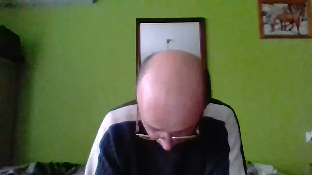 Tiger202441 online show from 04/19/26, 03:44