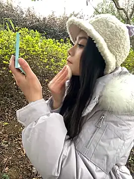 Snapshot of Asia-Melody chatting on 02/14/25, 06:45 Asia-Melody online show from 02/14/25, 06:45