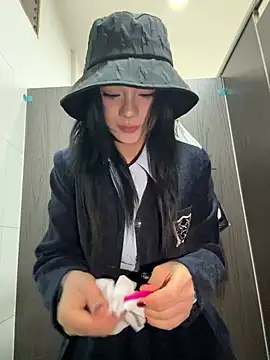 Snapshot of Asia-Melody chatting on 03/15/25, 05:52 Asia-Melody online show from 03/15/25, 05:52