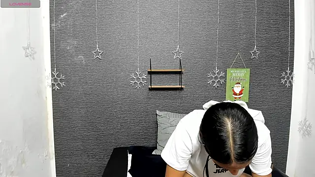 Snapshot of monse_02 chatting on 01/16/25, 01:36 monse 02 online show from 01/16/25, 01:36