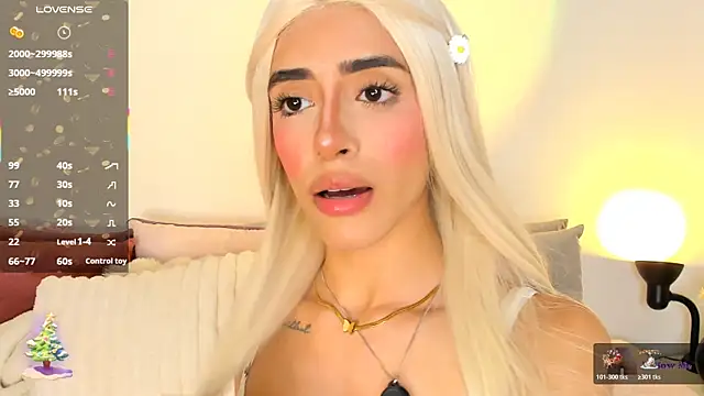 StormiRusso online show from 12/18/25, 03:56