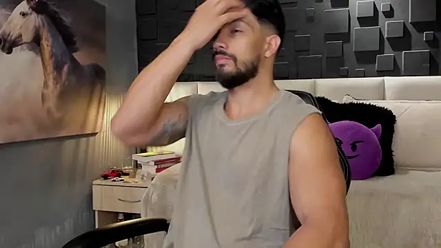 DannSaenz online show from 02/06/25, 10:43