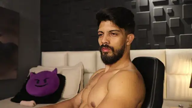 DannSaenz online show from 02/15/25, 01:16