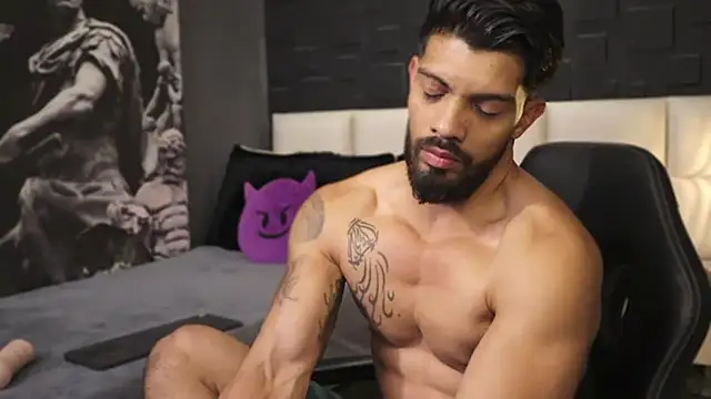 DannSaenz online show from 02/22/25, 05:24