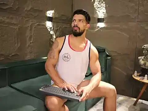 DannSaenz online show from 03/12/25, 10:17