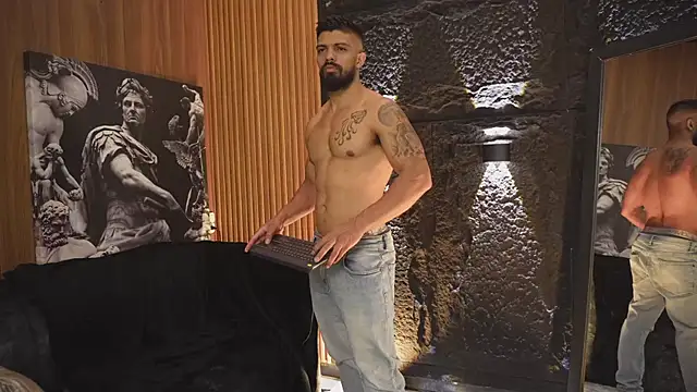 DannSaenz online show from 10/05/25, 01:42