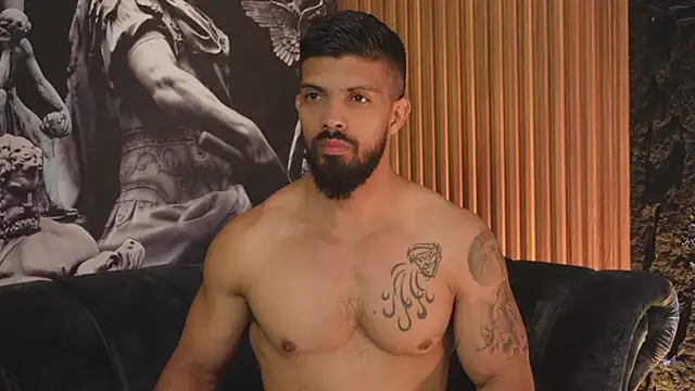 DannSaenz online show from 10/18/25, 03:02