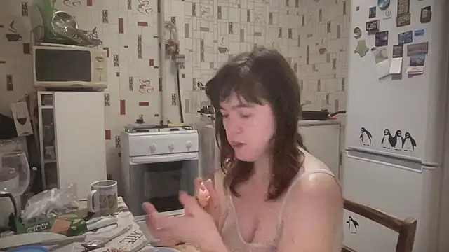 Diamond Tyler online show from 11/16/25, 03:01