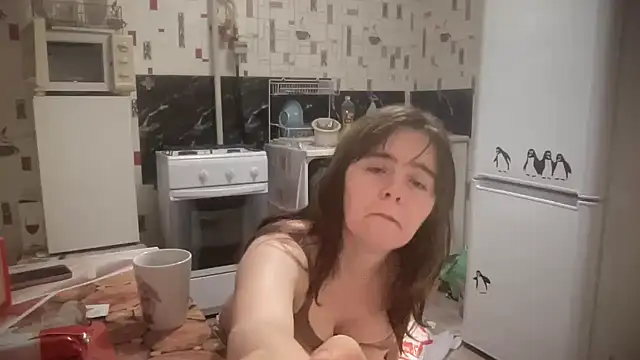 Diamond Tyler online show from 04/21/26, 04:12