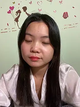 Snapshot of Maeve2k5 chatting on 12/27/24, 03:26 Maeve2k5 online show from 12/27/24, 03:26