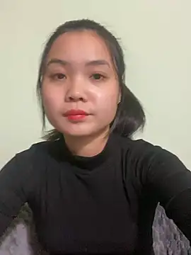 Snapshot of Maeve2k5 chatting on 12/30/24, 12:20 Maeve2k5 online show from 12/30/24, 12:20