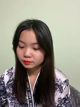 Snapshot of Maeve2k5 chatting on 01/03/25, 11:57 Maeve2k5 online show from 01/03/25, 11:57