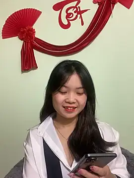 Snapshot of Maeve2k5 chatting on 01/13/25, 06:38 Maeve2k5 online show from 01/13/25, 06:38