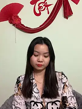 Snapshot of Maeve2k5 chatting on 01/23/25, 04:09 Maeve2k5 online show from 01/23/25, 04:09