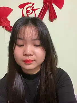 Snapshot of Maeve2k5 chatting on 02/06/25, 12:33 Maeve2k5 online show from 02/06/25, 12:33